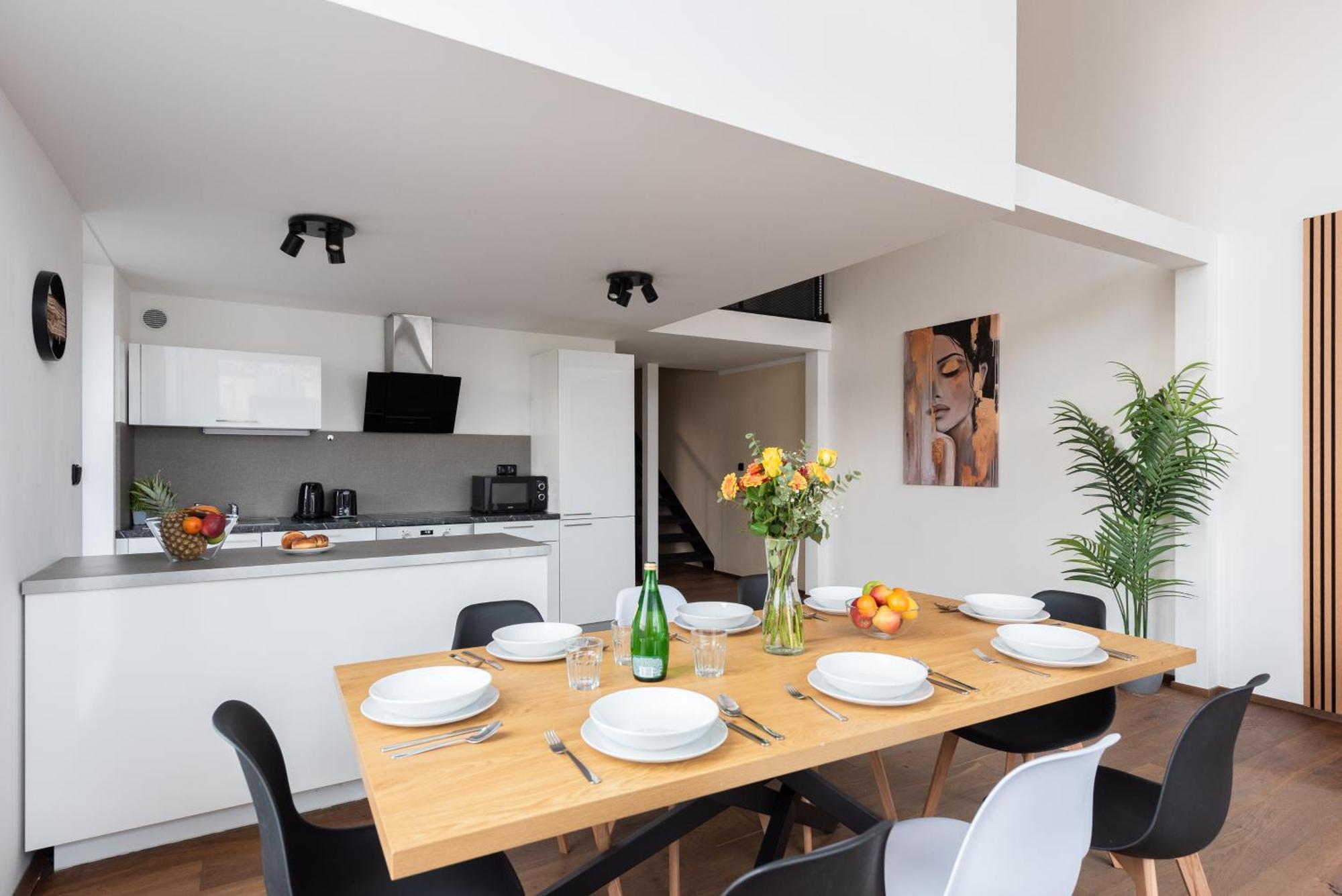 Apartmán 2-level On Krizikova Near The Metro Prague